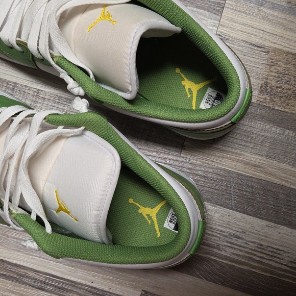 💯💥Nike Air Jordan 1 Low SE Green Chlorophyll HF4823-100 Men's Size 10 - Picture 5 of 5